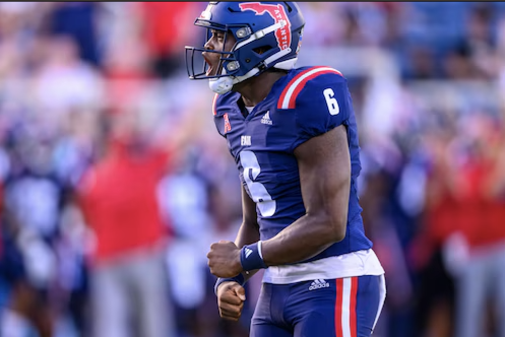 Syracuse’s QB Room Gets More Interesting With New Face